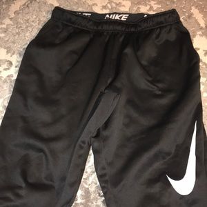 Nike dri fit sweatpants